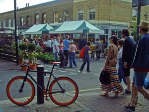 Read more about the article #012 Columbia Road Flower Market