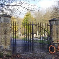 #053 Highgate Cemetery